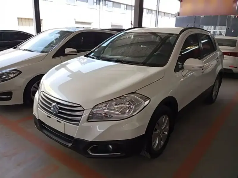 Suzuki S-Cross, 2015