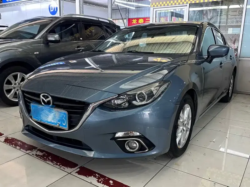 Mazda 3 Axela, 2016