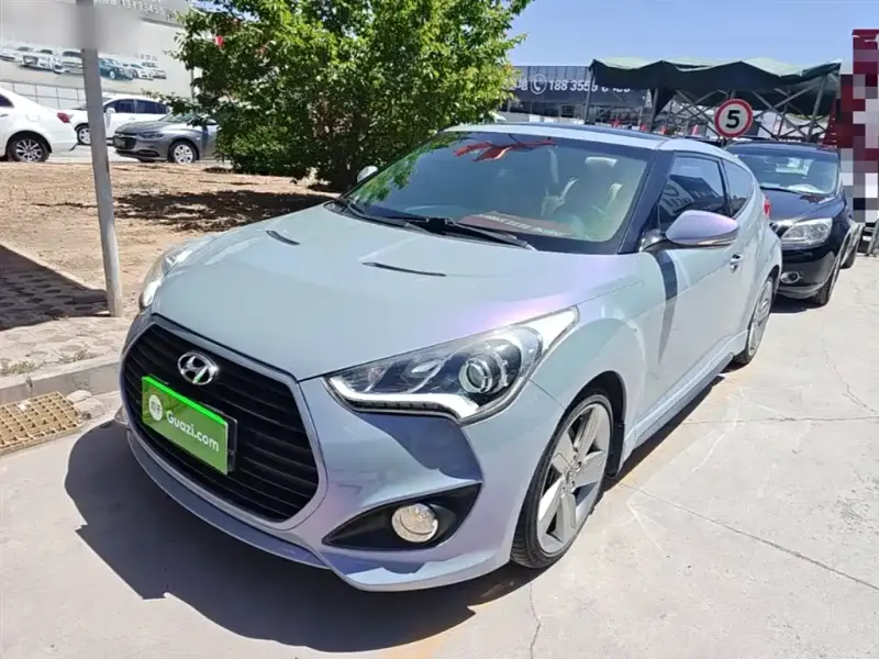 Hyundai Veloster, 2015