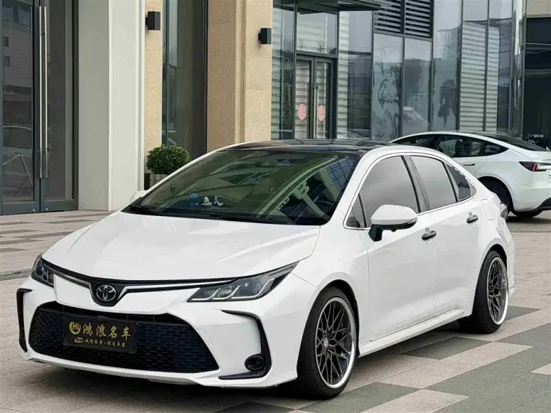 Toyota Corolla, 2020 — фото 1