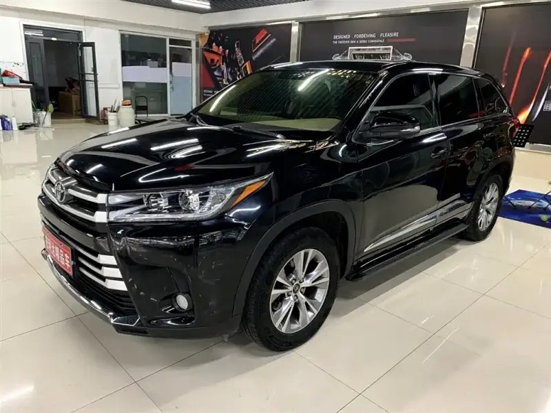 Toyota Highlander, 2018 — фото 1