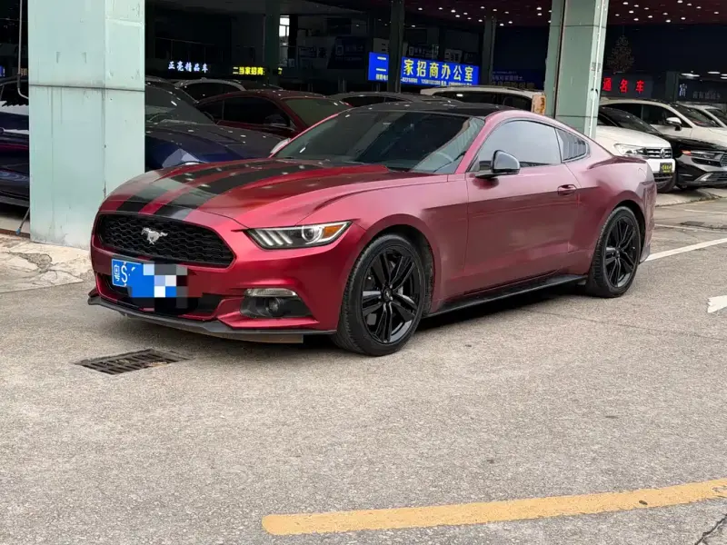 Ford Mustang, 2017 — фото 1