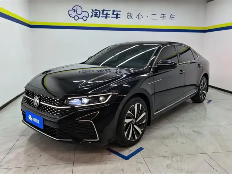 Volkswagen Passat, 2021