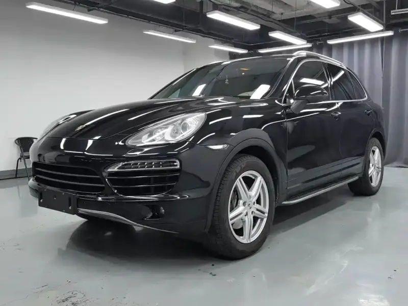 Porsche Cayenne, 2013