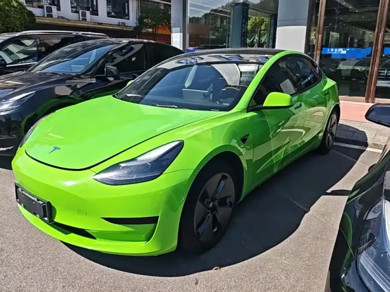 Tesla Model 3, 2021