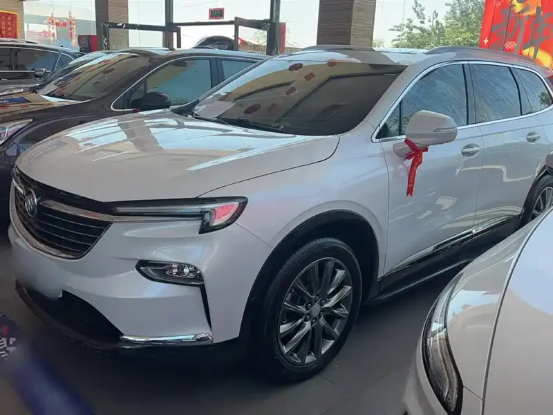 Buick Enclave, 2022