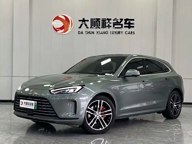 AITO M5, 2024