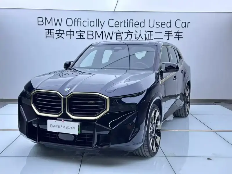 BMW XM, 2024