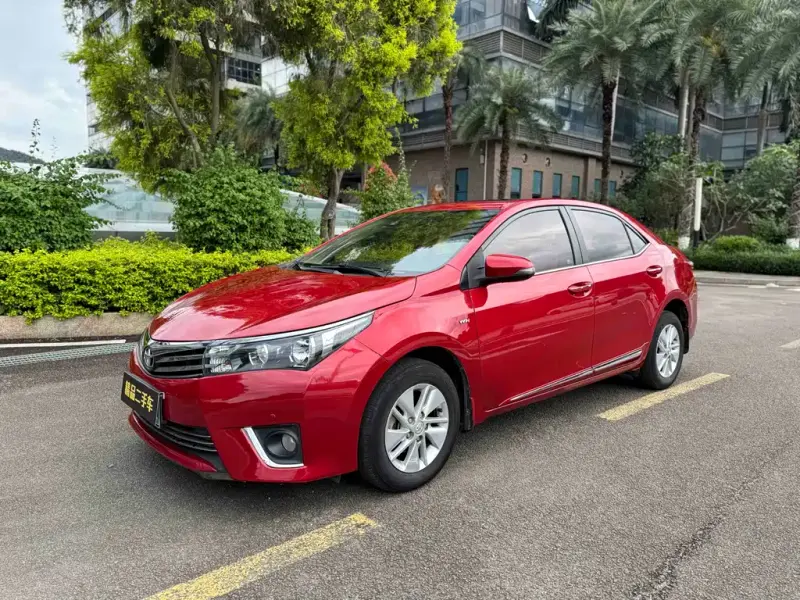 Toyota Corolla, 2015 — фото 1