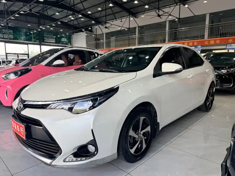 Toyota Levin, 2018 — фото 1