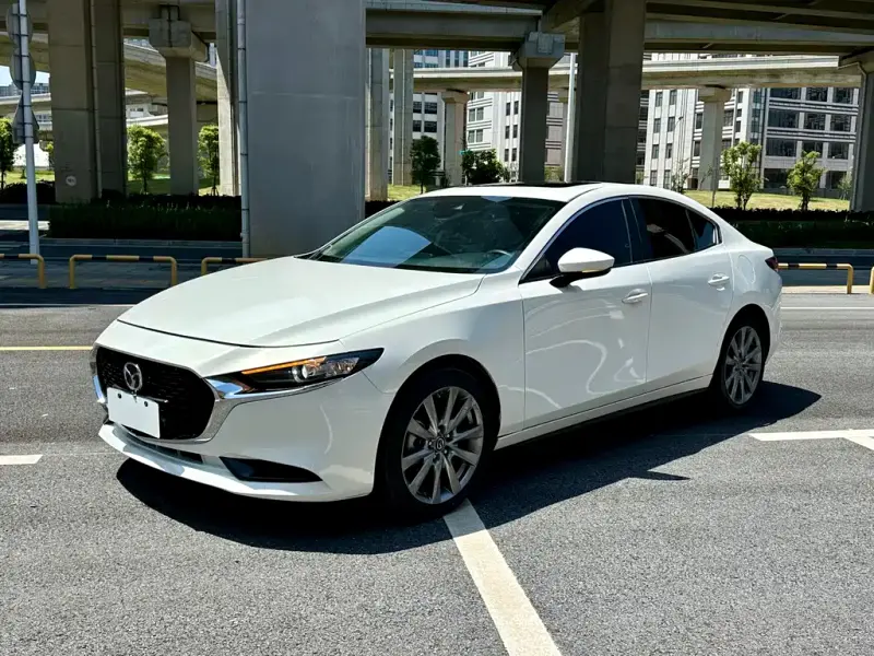 Mazda 3 Axela, 2023