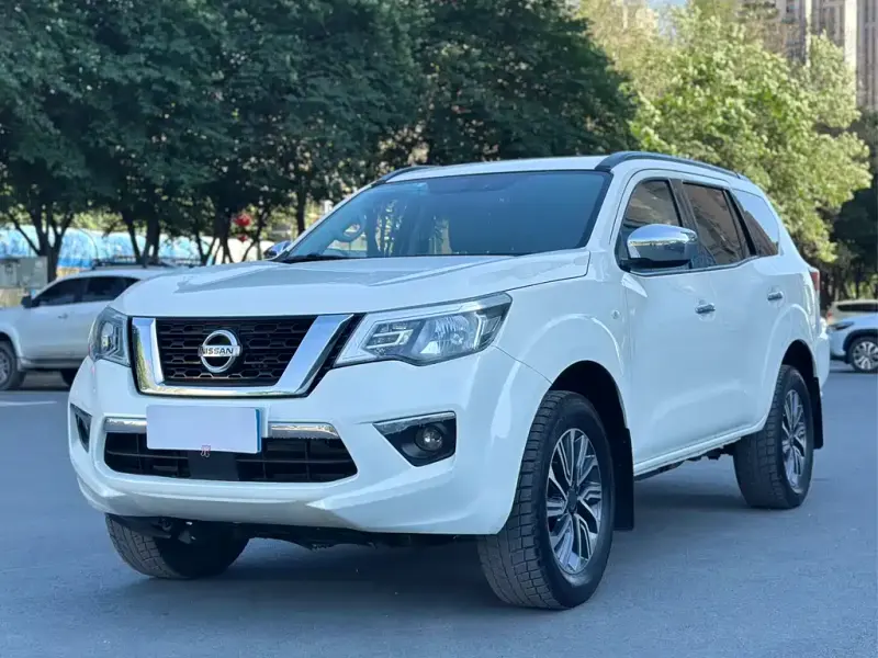 Nissan Terra, 2018 — фото 1