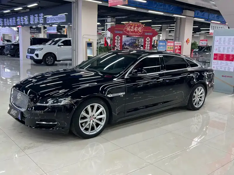 Jaguar XJ, 2014