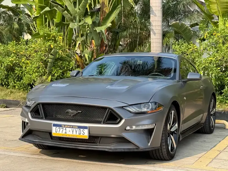 Ford Mustang, 2018 — фото 1