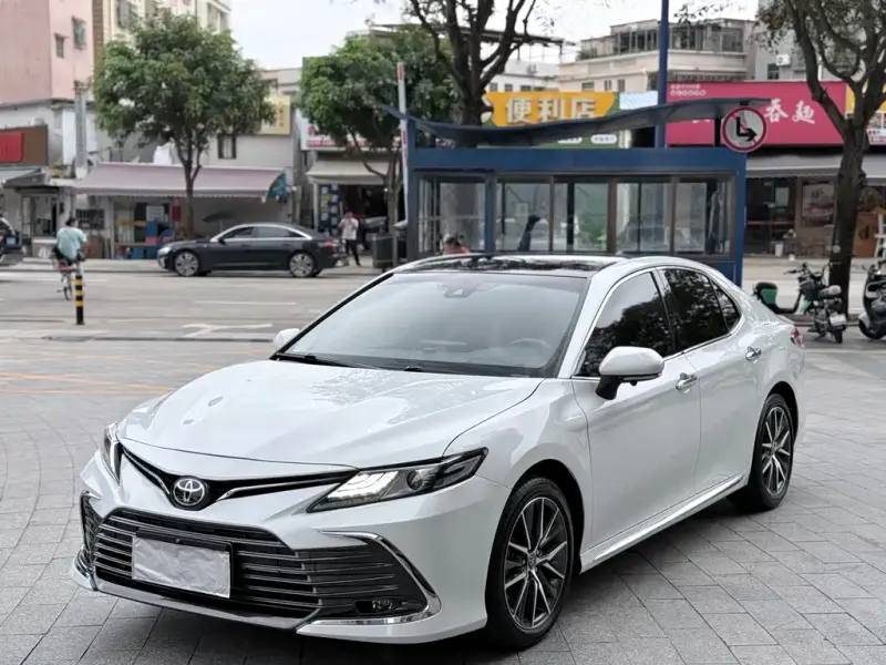 Toyota Camry, 2024