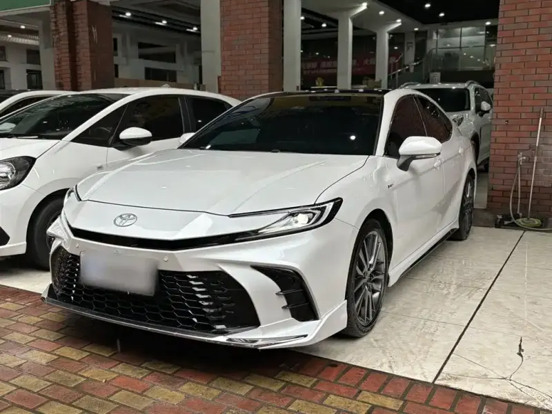 Toyota Camry, 2024