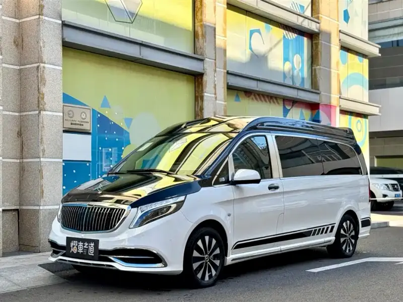 Mercedes-Benz Vito, 2023 — фото 1