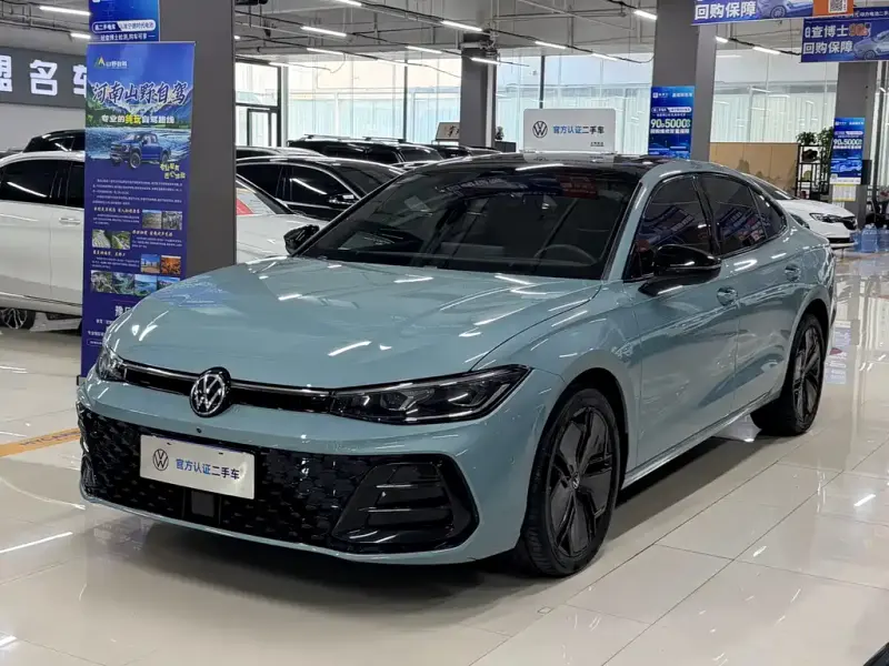 Volkswagen Passat, 2024