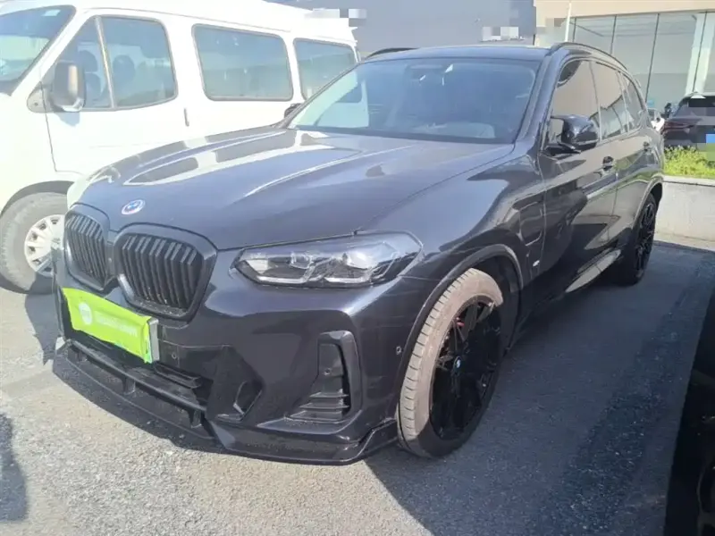 BMW iX3, 2024