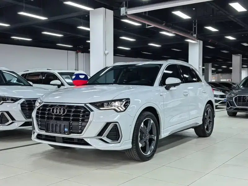 Audi Q3, 2023