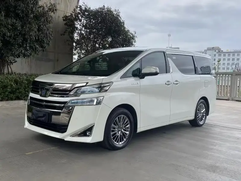 Toyota Vellfire, 2022