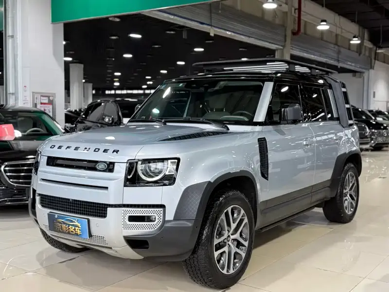 Land Rover Defender, 2021