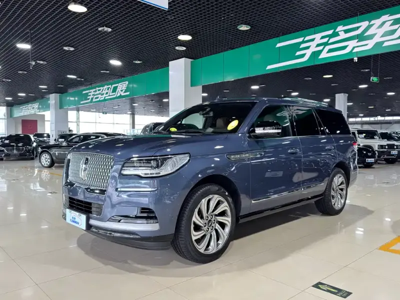 Lincoln Navigator, 2025