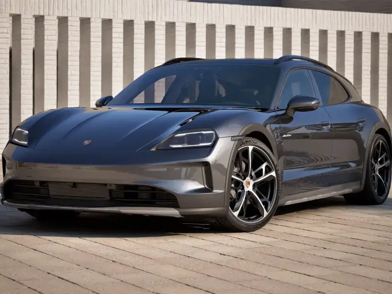 Porsche Taycan, 2024