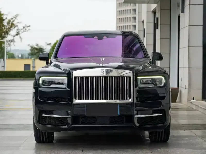 Rolls-Royce Cullinan, 2022