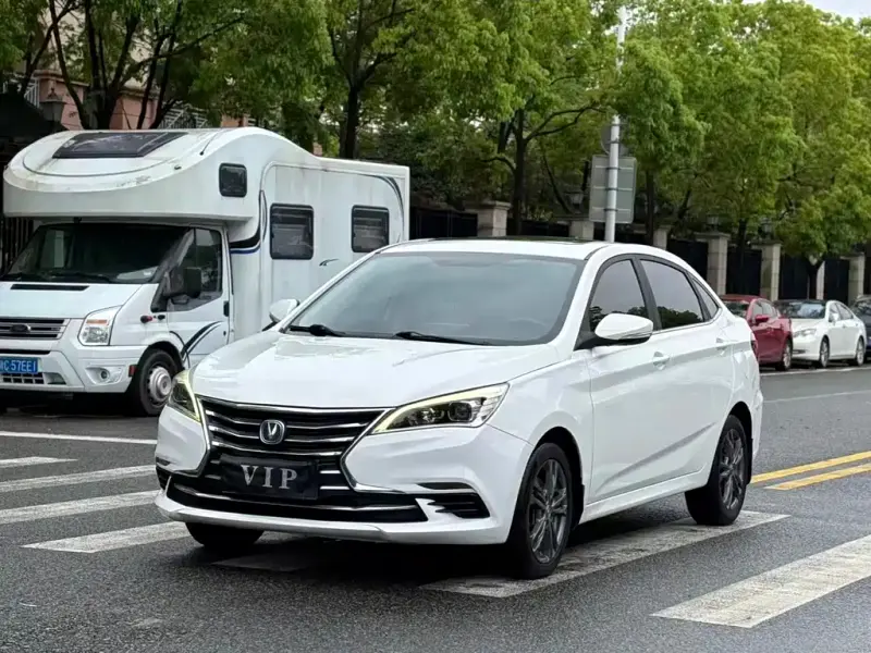 Changan Eado DT, 2019 — фото 1
