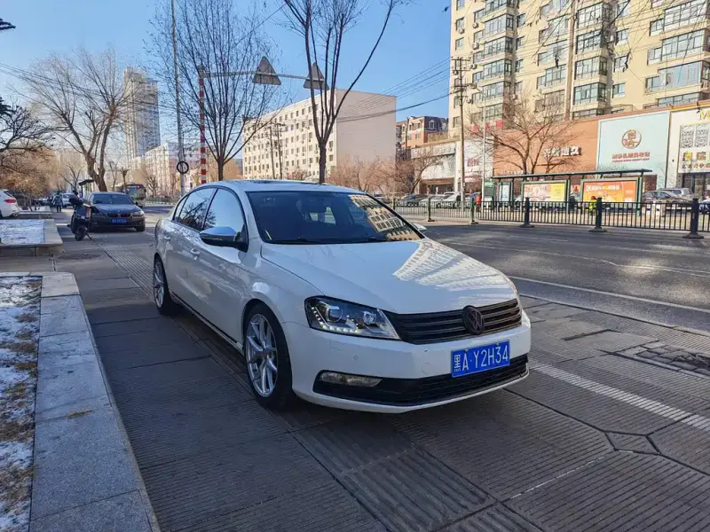 Volkswagen Magotan, 2012