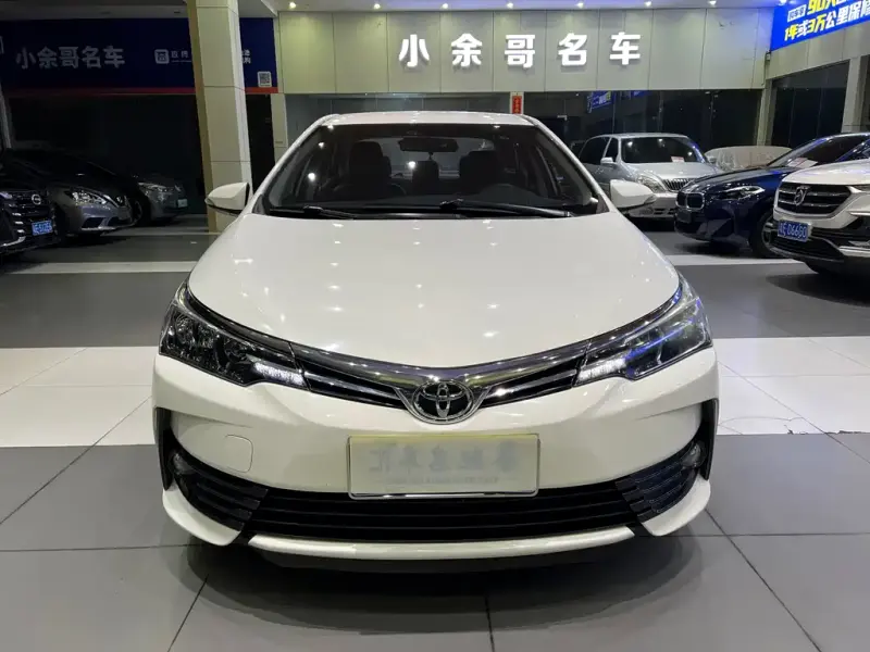 Toyota Corolla, 2017 — фото 1