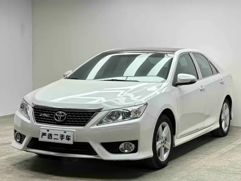 Toyota Camry, 2014
