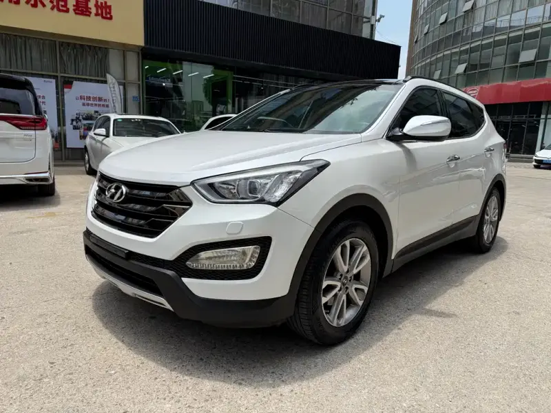 Hyundai Santa Fe, 2015