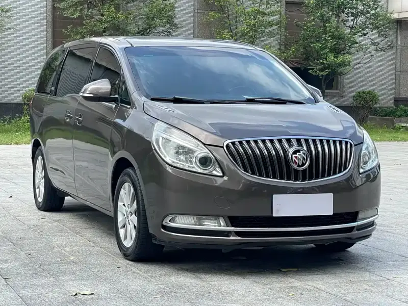 Buick GL8, 2015