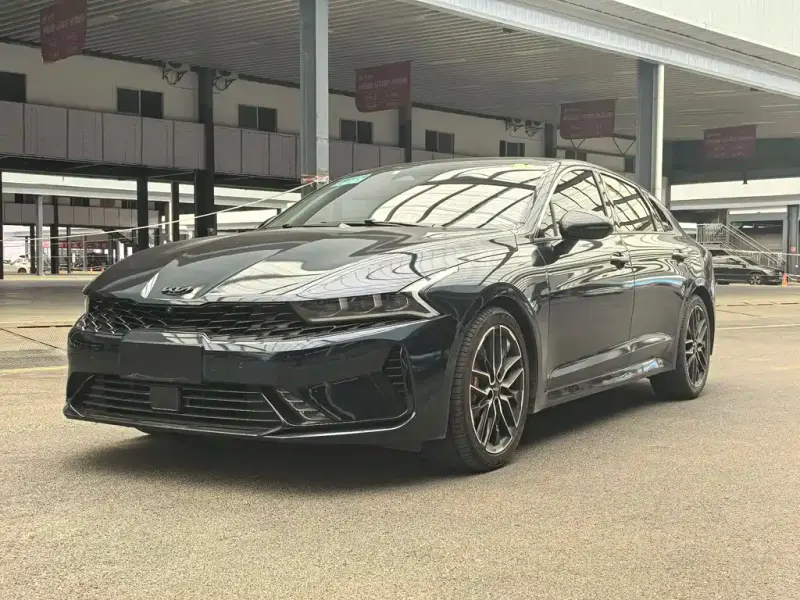 Kia K5, 2021