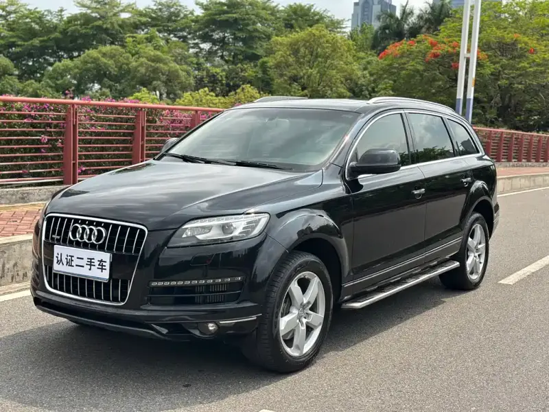 Audi Q7, 2012 — фото 1