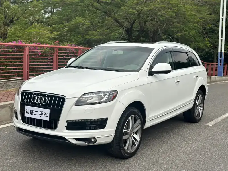Audi Q7, 2012 — фото 1