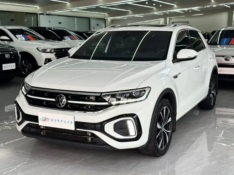 Volkswagen T-Roc, 2024