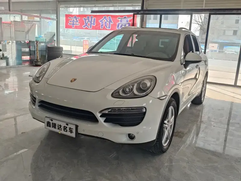 Porsche Cayenne, 2012