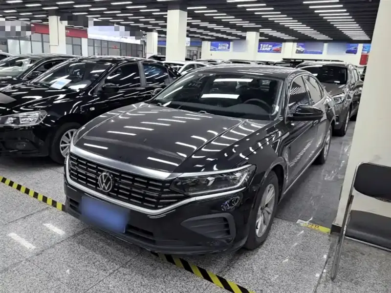 Volkswagen Passat, 2025