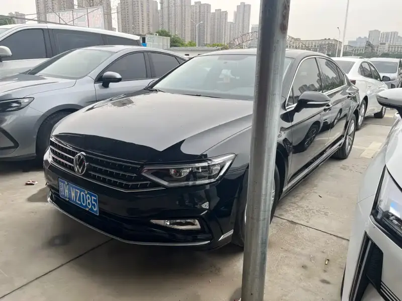 Volkswagen Magotan, 2025