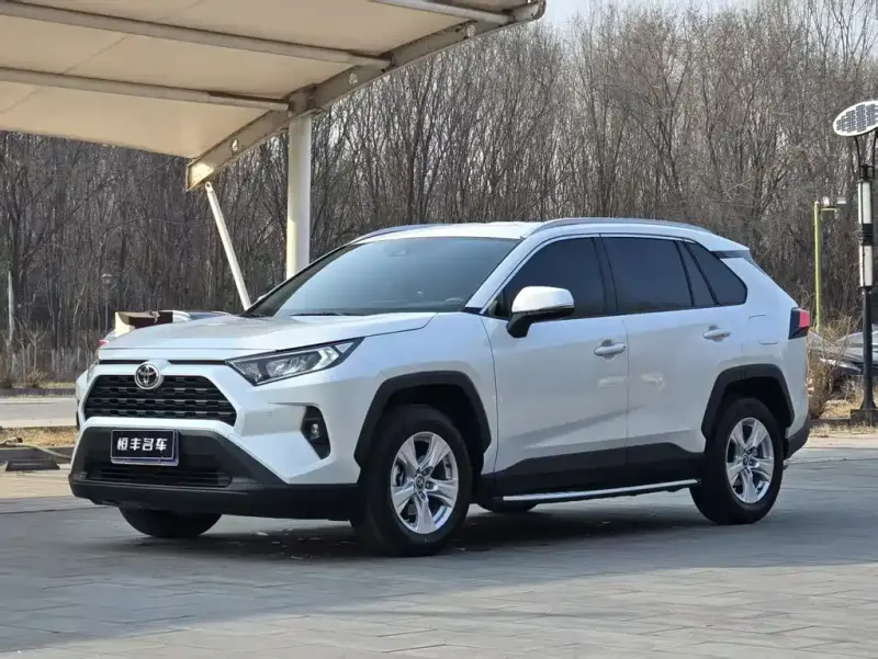 Toyota RAV4, 2024