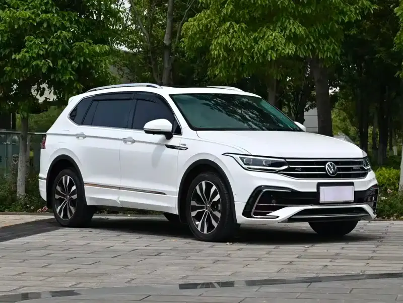 Volkswagen Tiguan L, 2022