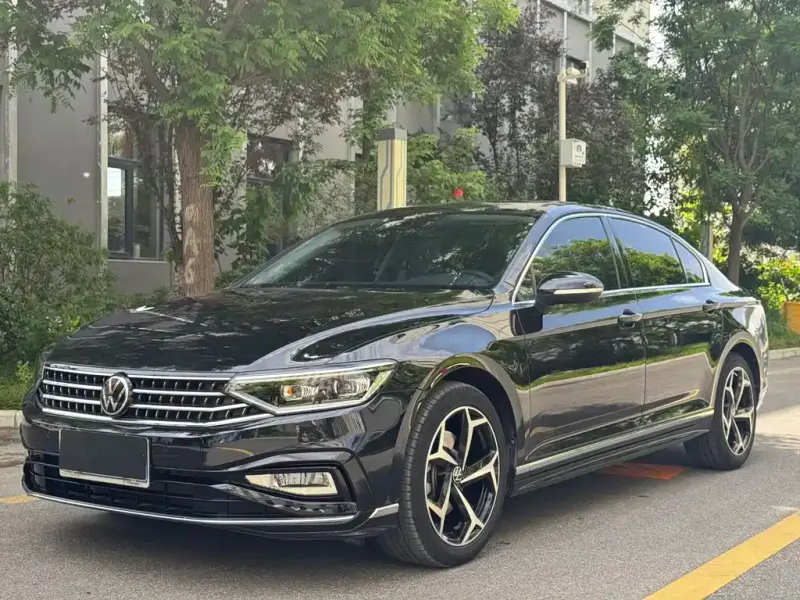 Volkswagen Magotan, 2023