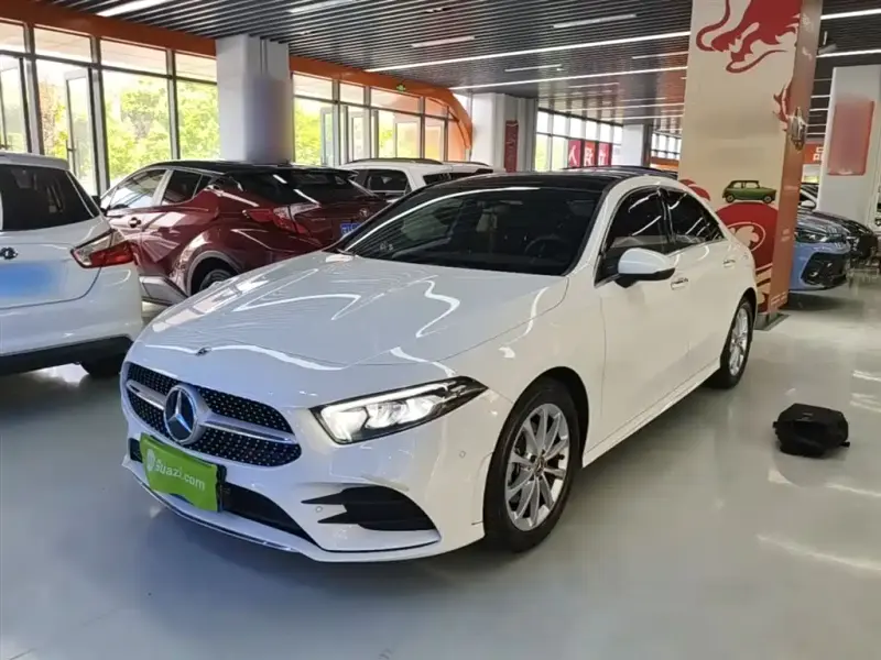 Mercedes-Benz A-Class, 2022 — фото 1