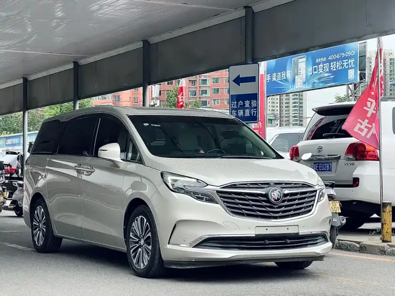 Buick GL8, 2021