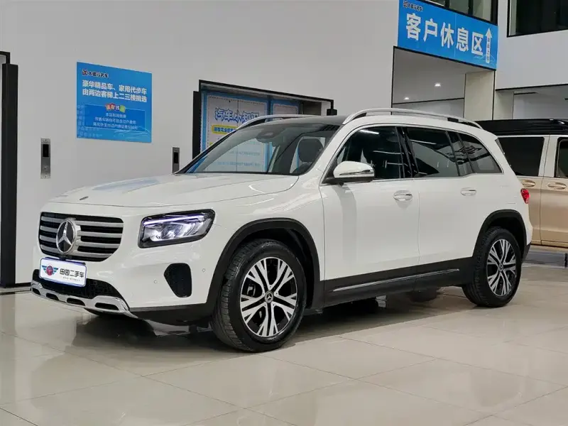 Mercedes-Benz GLB, 2025