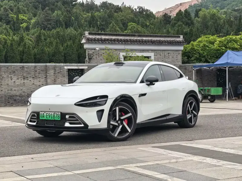 Xiaomi YU7, 2025