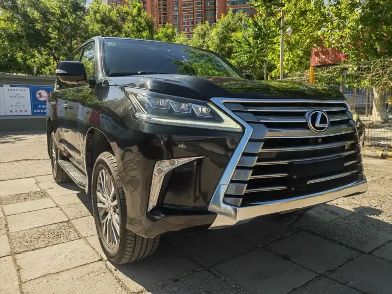 Lexus LX, 2018